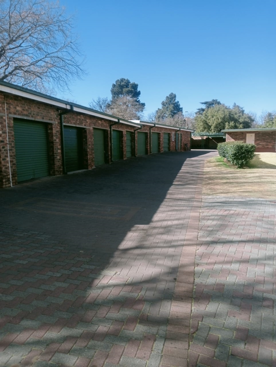 1 Bedroom Property for Sale in Sasolburg Free State